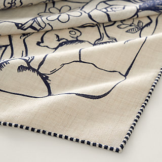 【大判が◎】HERMES 大判トライアングル Mille et Un Lapins Mille et Un Lapins scarf 90 | Hermès Australia